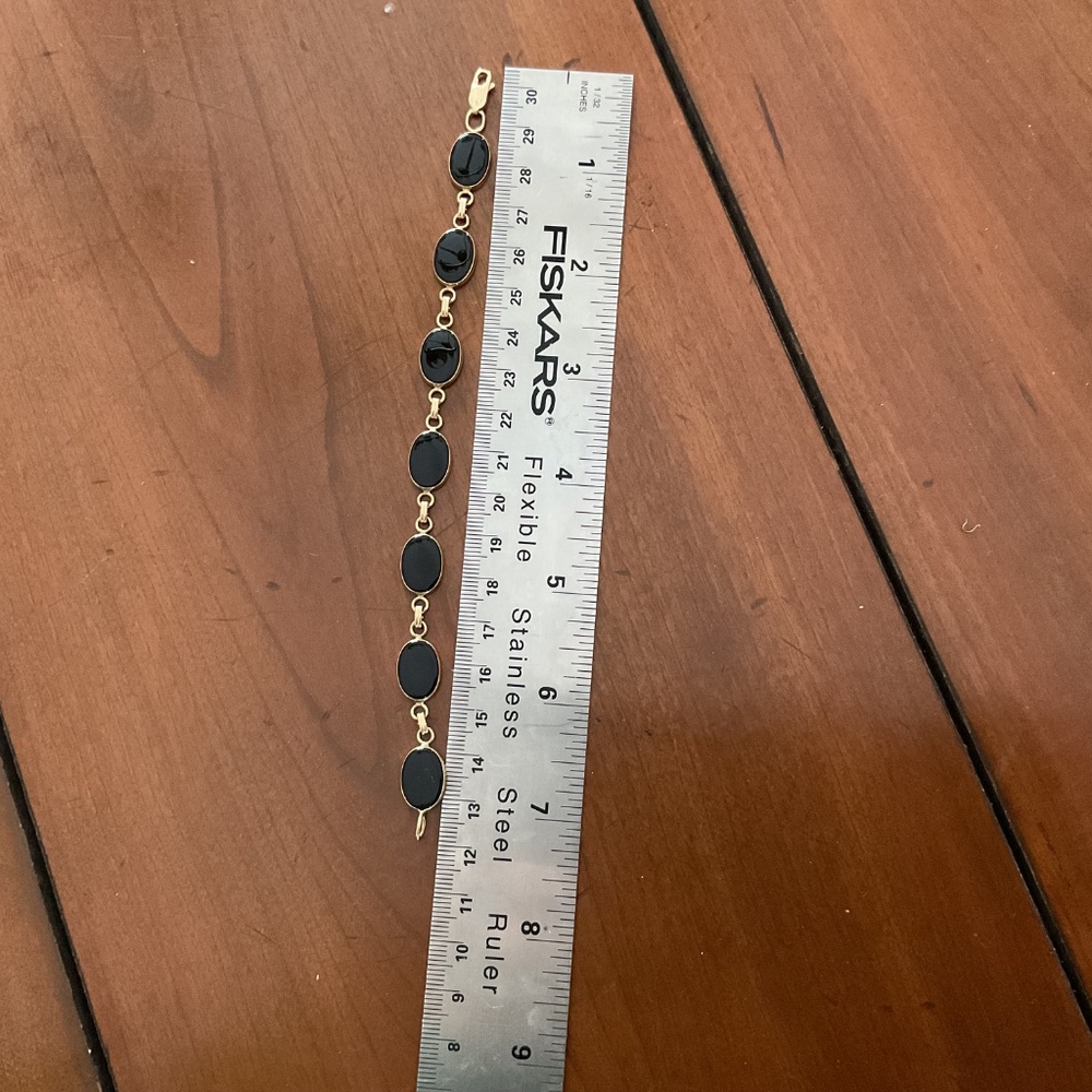 14k and onyx bracelet - Picture 2 of 5